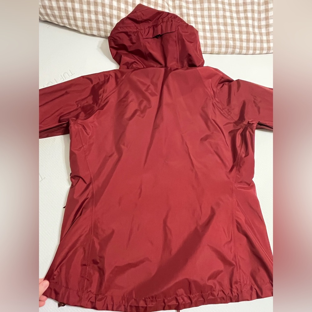 Patagonia Women's Rain Jacket - Picture 2 of 11